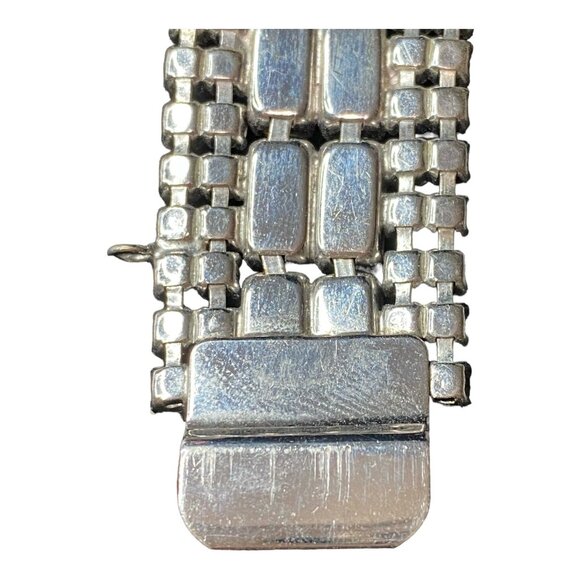 Bracelet Rhinestones 7 Inches Silver-Toned Safety Chain - Picture 9 of 11